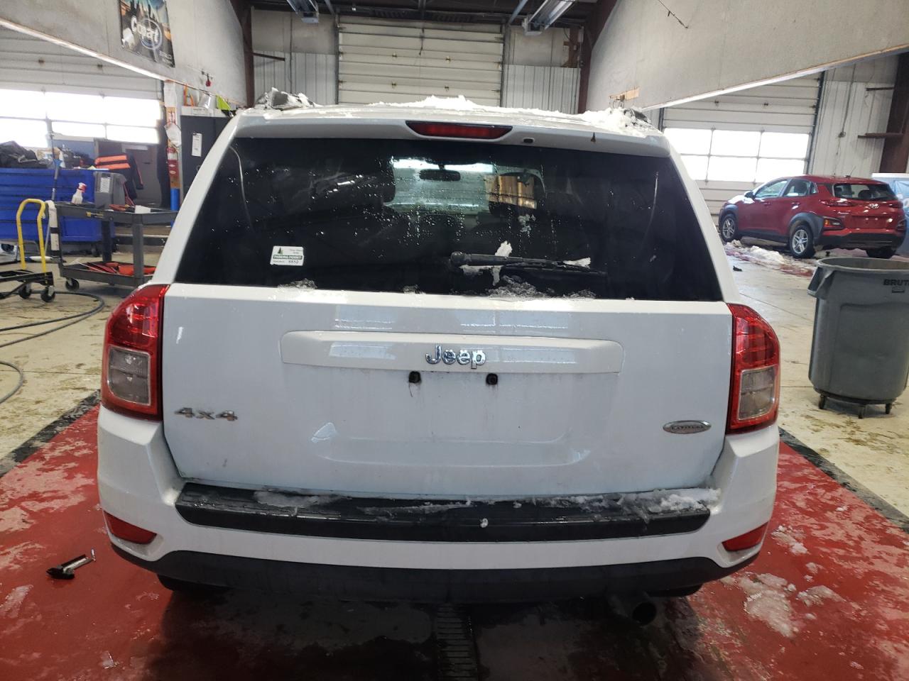 2011 Jeep Compass - Image 6