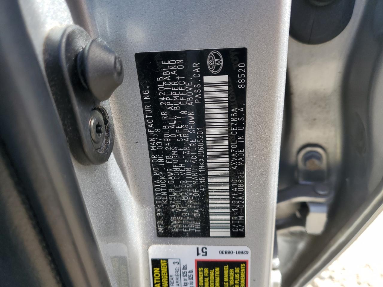 2018 Toyota Camry - Image 14