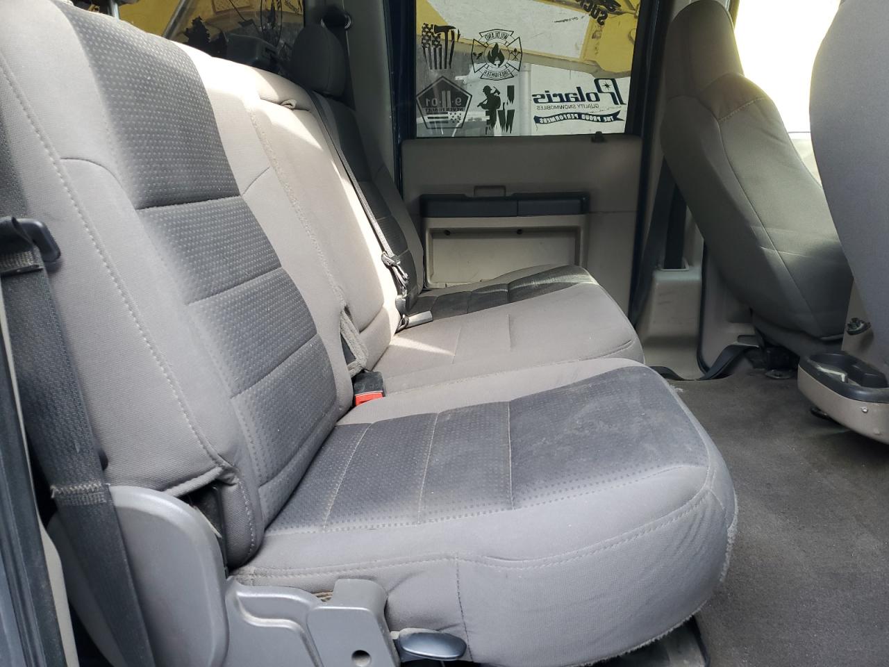 2010 Ford F350 - Image 11