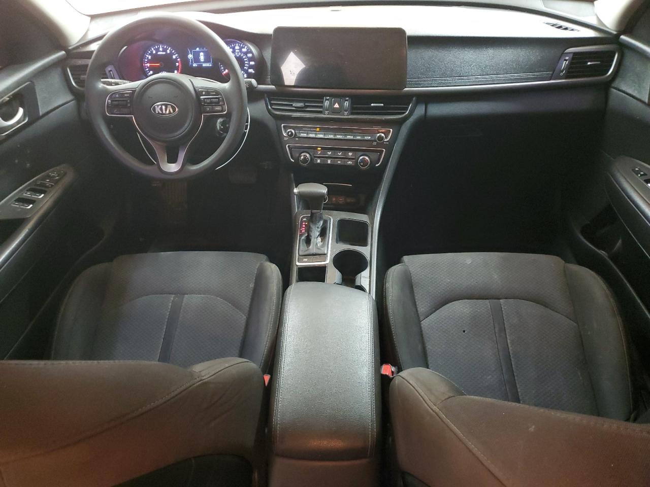 2018 Kia Optima - Image 8