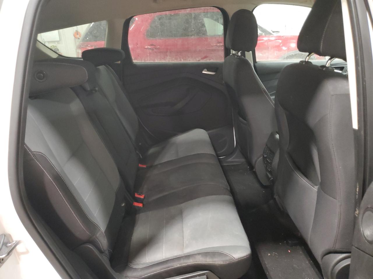 2016 Ford Escape - Image 11