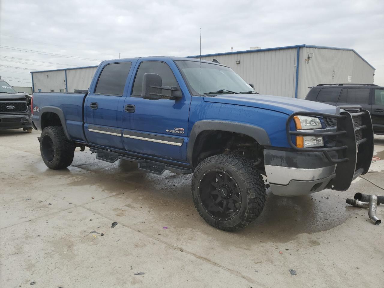 2003 Chevrolet Silverado - Image 4