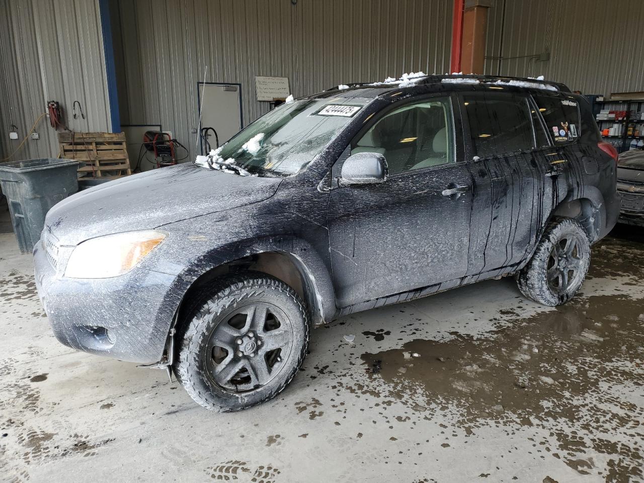 2007 Toyota RAV 4 - Image 1