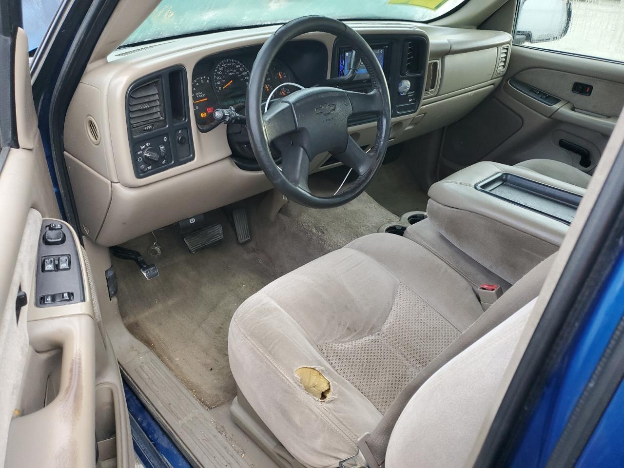 2003 Chevrolet Silverado - Image 8