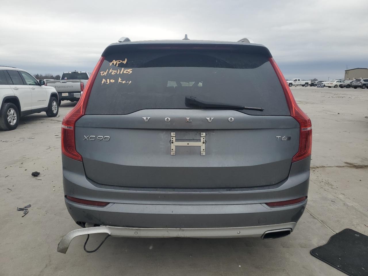 2017 Volvo XC90 - Image 6