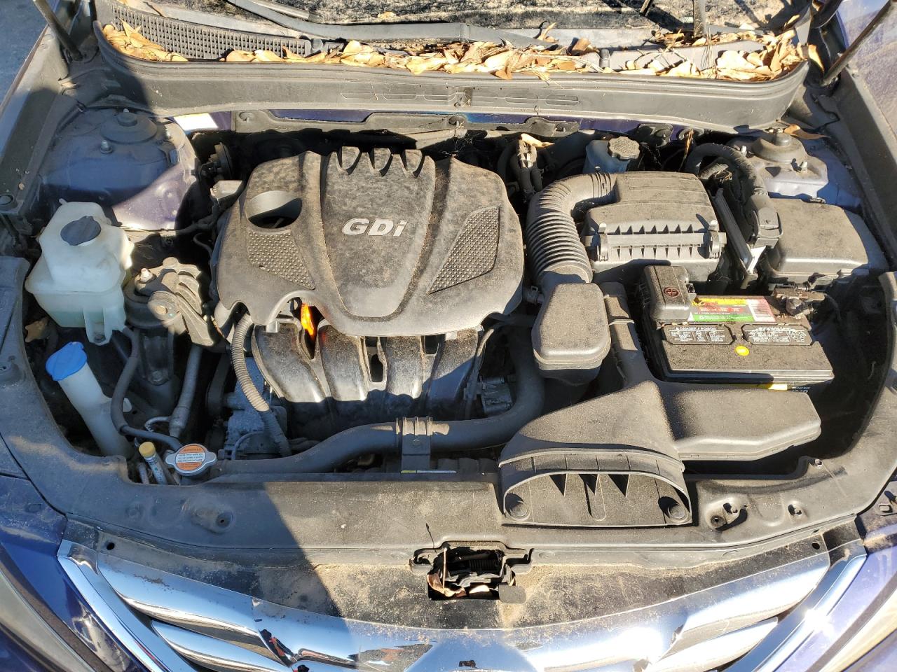 2012 Hyundai Sonata - Image 11
