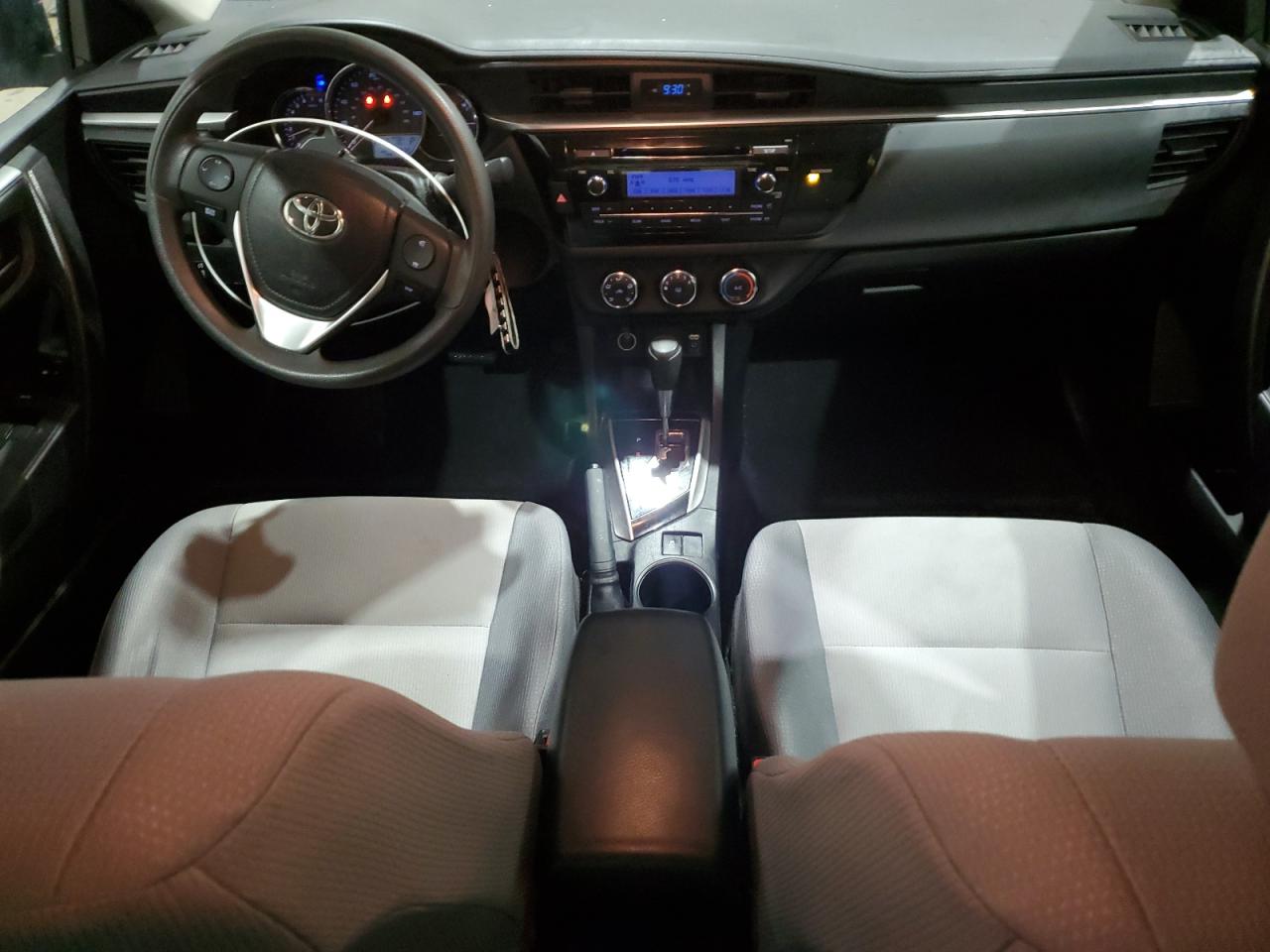 2014 Toyota Corolla - Image 8