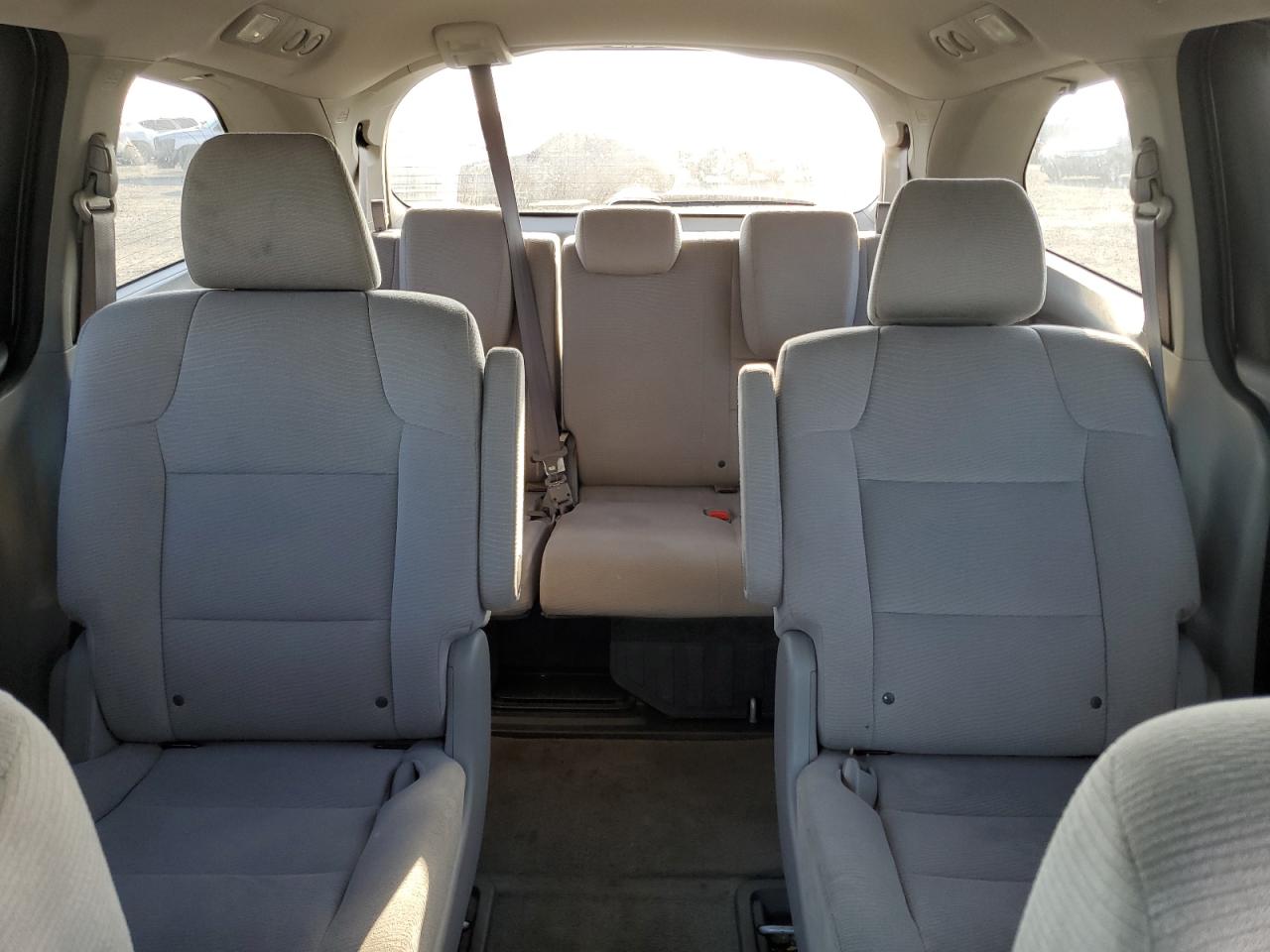 2013 Honda Odyssey - Image 10