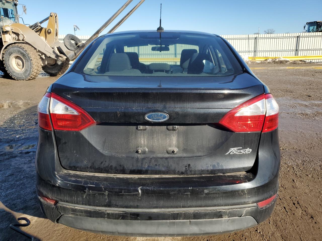 2015 Ford Fiesta - Image 6