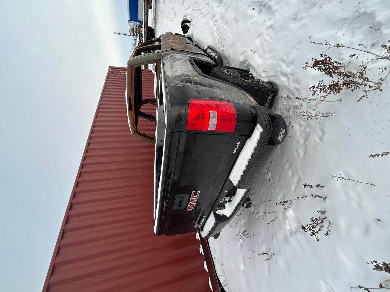 2018 GMC Sierra - Image 2