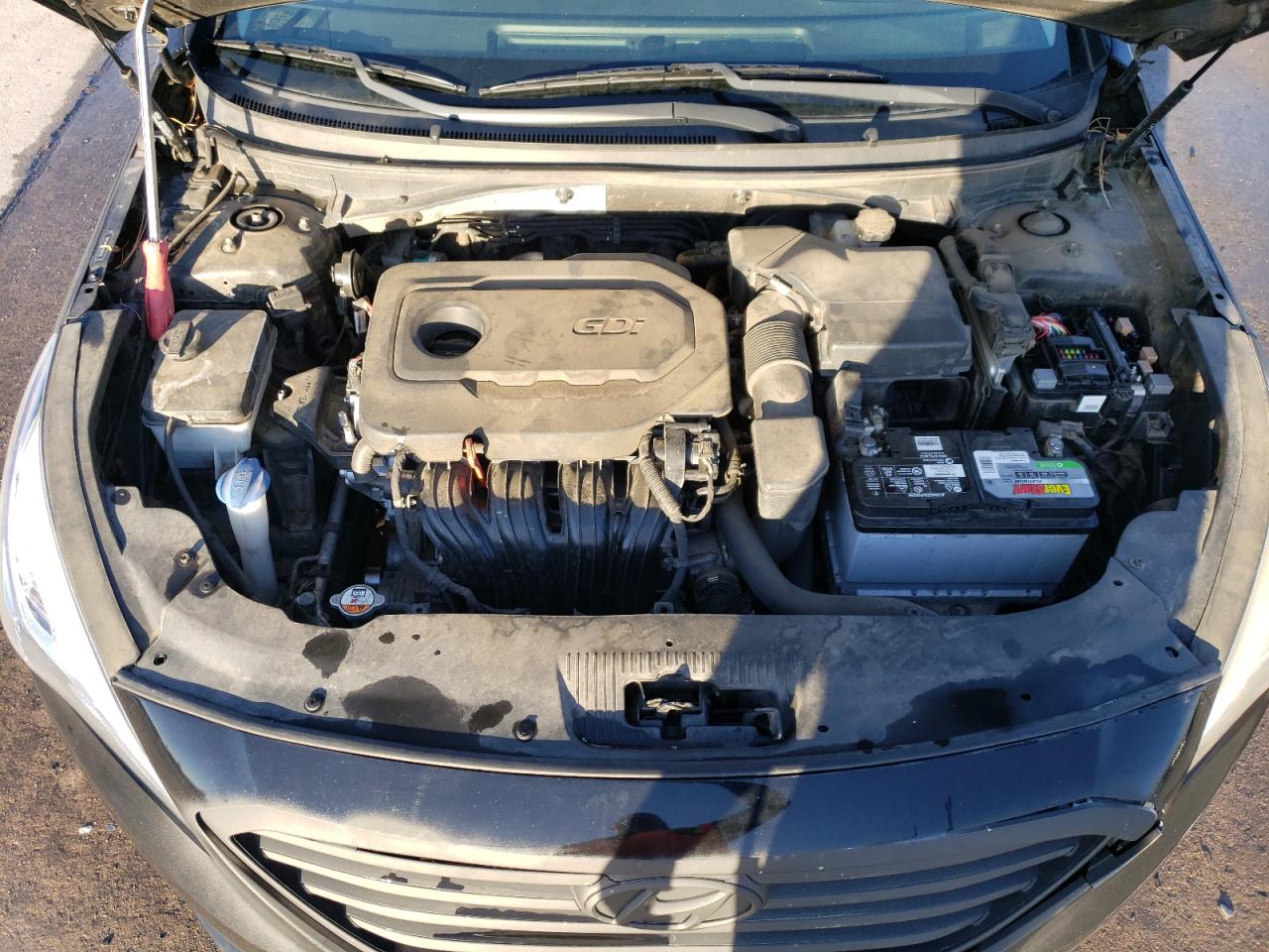 2016 Hyundai Sonata - Image 11