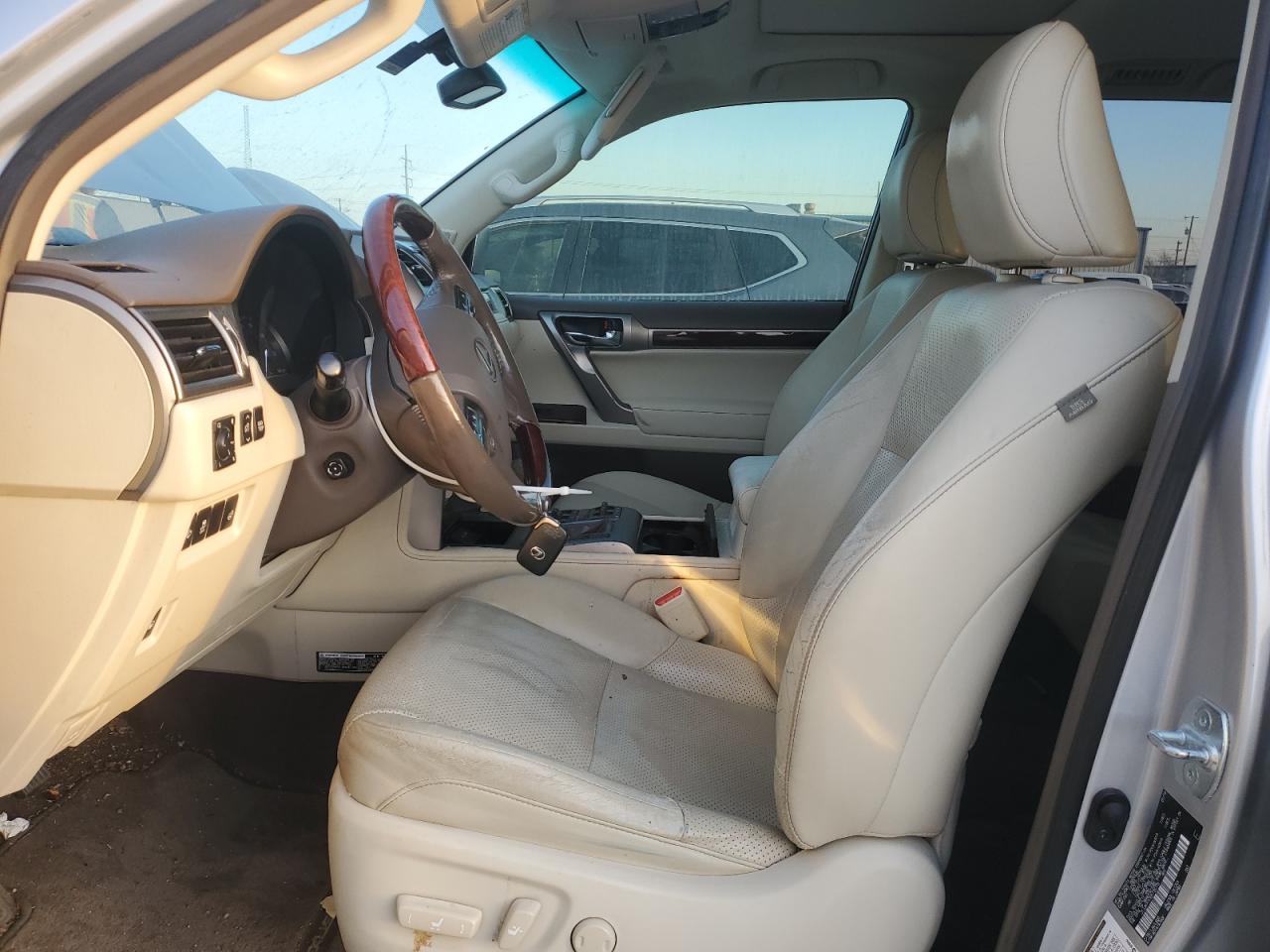 2016 Lexus GX - Image 7