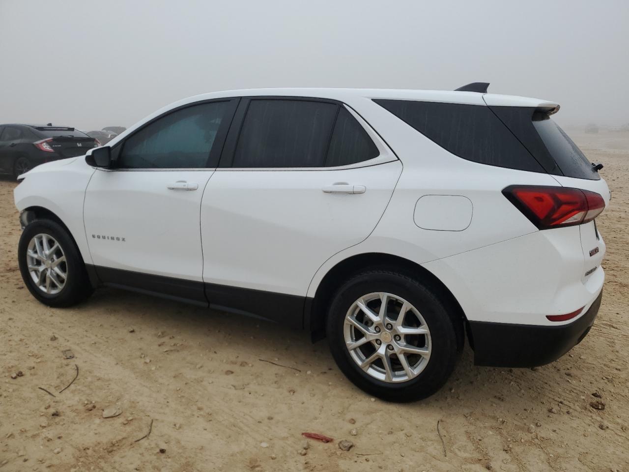 2023 Chevrolet Equinox - Image 2