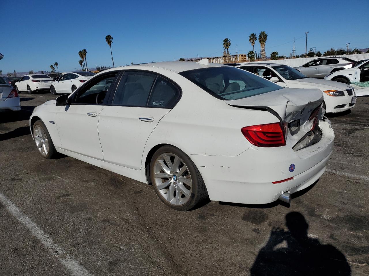 2011 BMW 5er - Image 2