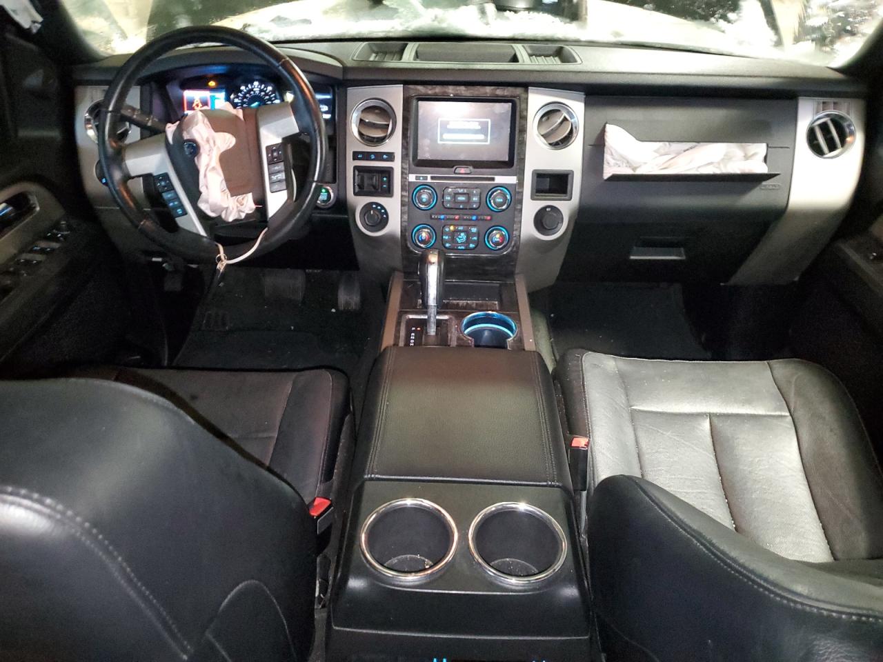2015 Ford Expedition - Image 8
