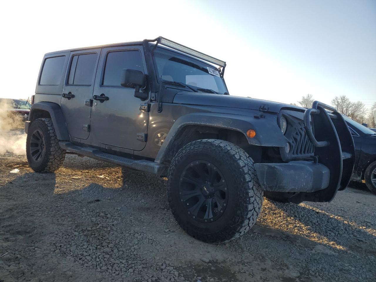 2016 Jeep Wrangler - Image 4