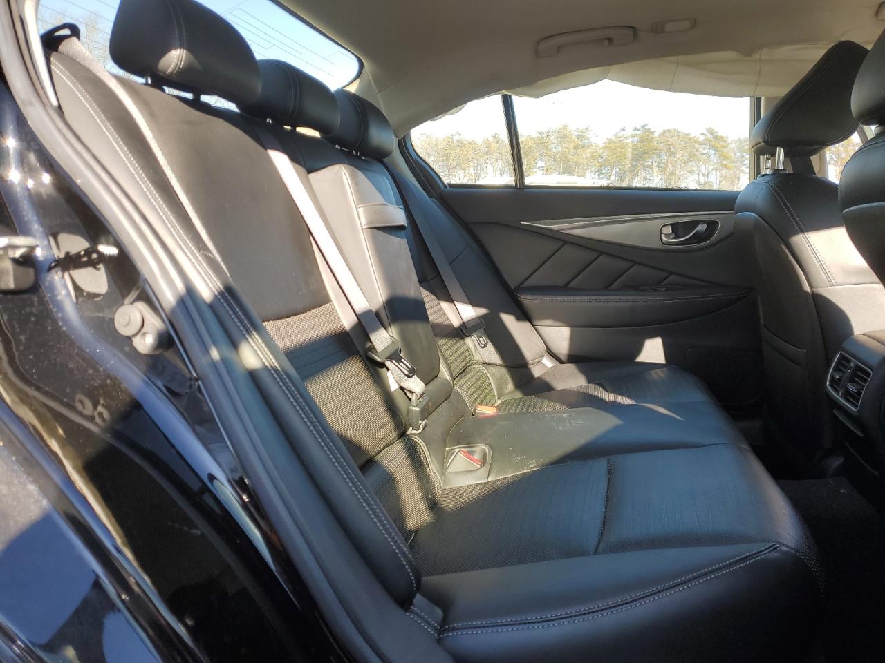 2017 Infiniti Q50 - Image 11