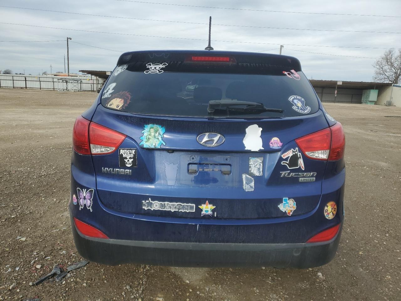 2010 Hyundai Tucson - Image 6