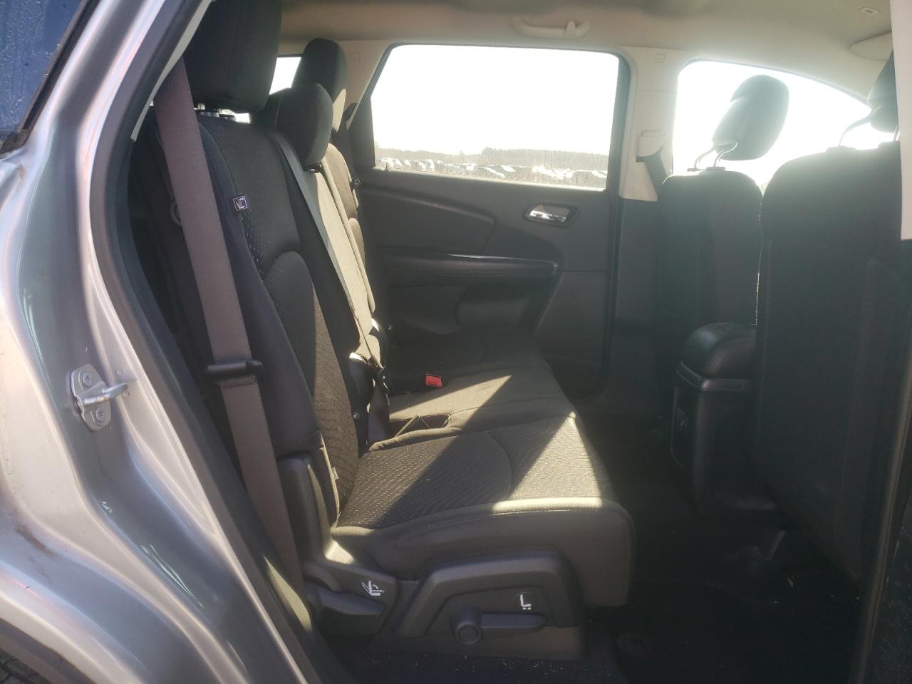 2018 Dodge Journey - Image 11
