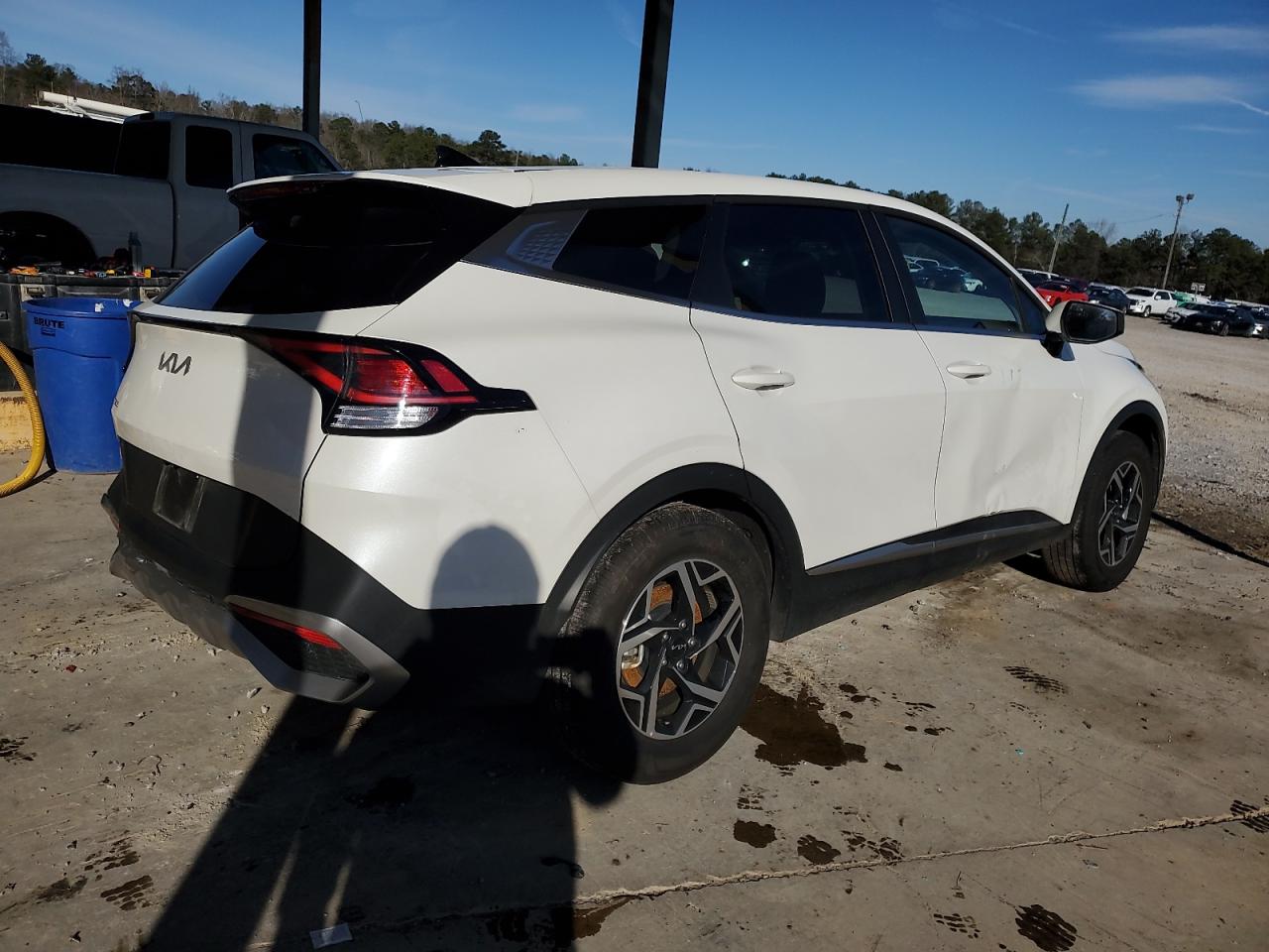 2024 Kia Sportage - Image 3