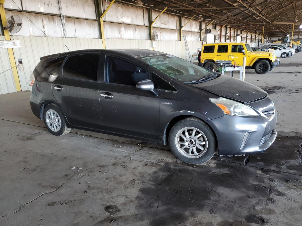2014 Toyota Prius - Image 4