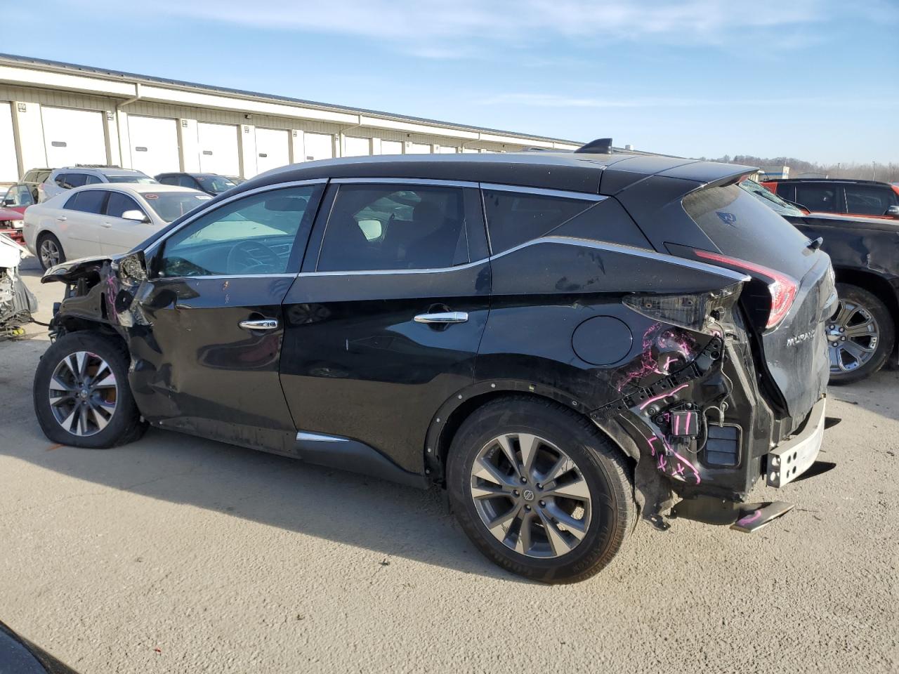 2016 Nissan Murano - Image 2
