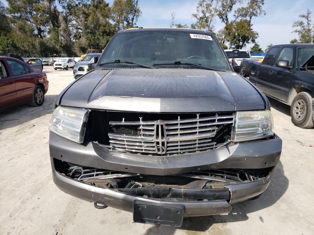2012 Lincoln Navigator - Image 5