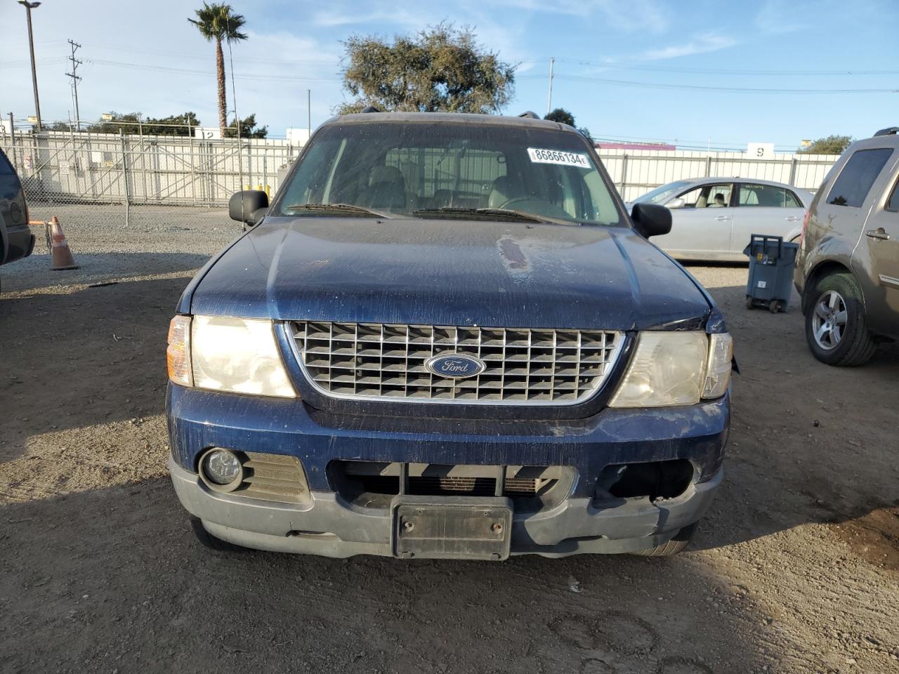 2004 Ford Explorer - Image 5
