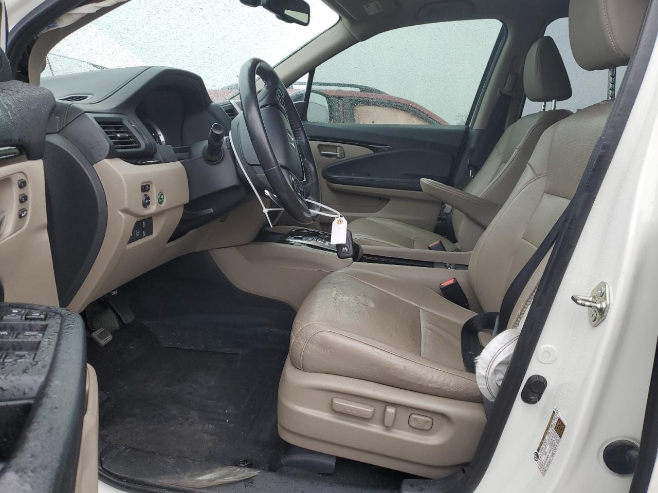 2017 Honda Pilot - Image 7