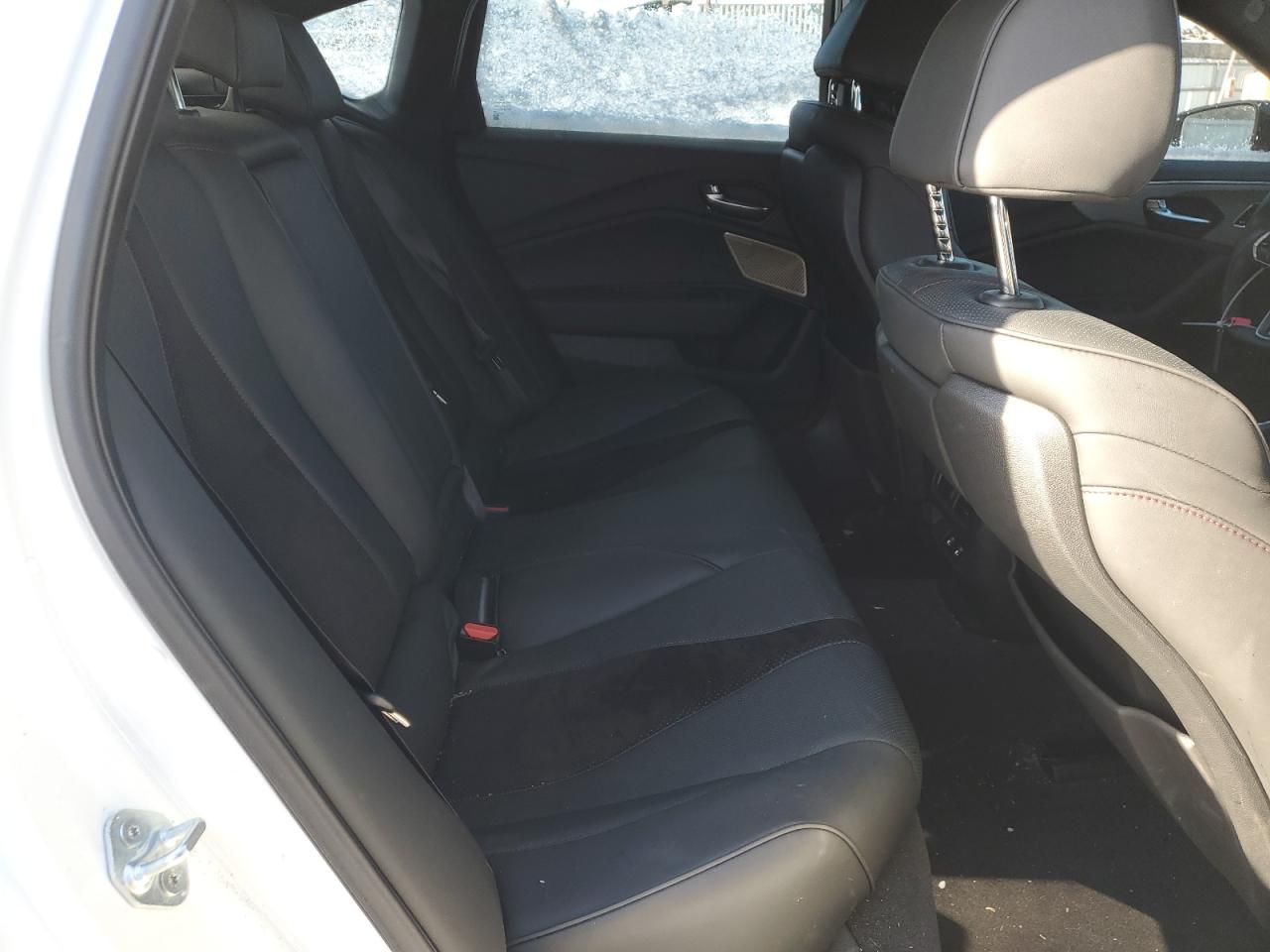 2024 Acura TLX - Image 10