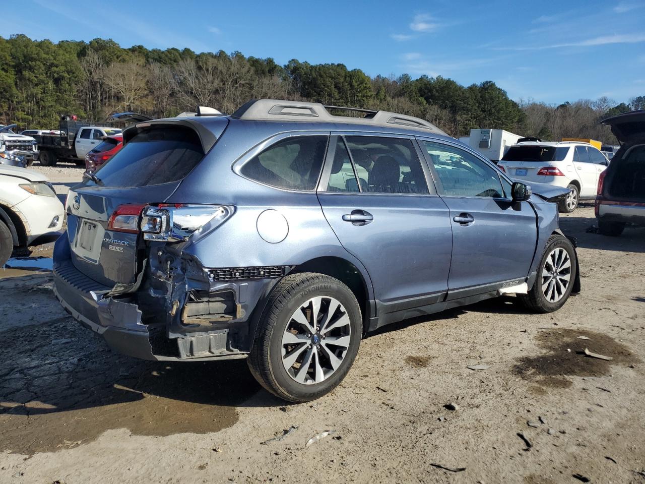 2017 Subaru Outback - Image 3