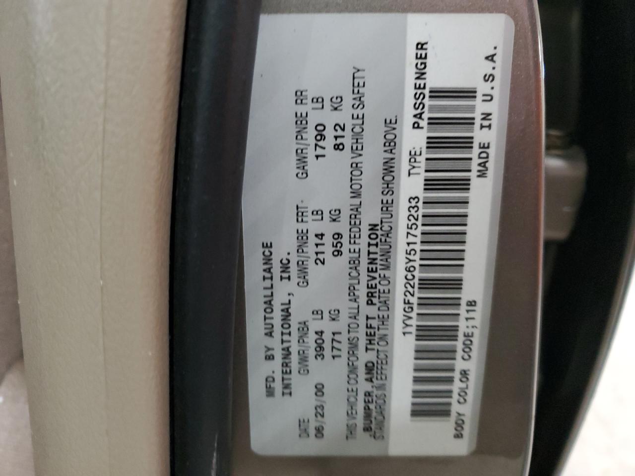2000 Mazda 626 - Image 13
