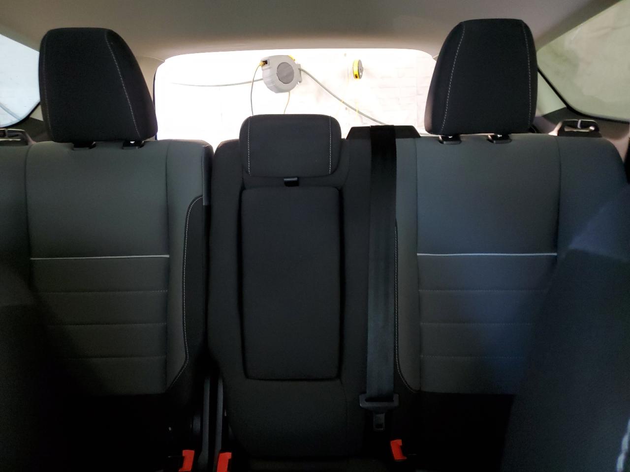 2014 Ford Escape - Image 10