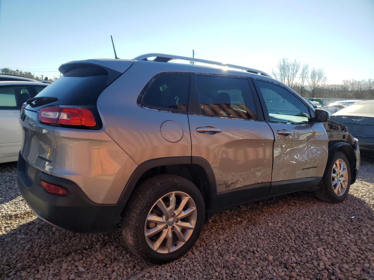 2016 Jeep Grand Cherokee - Image 3
