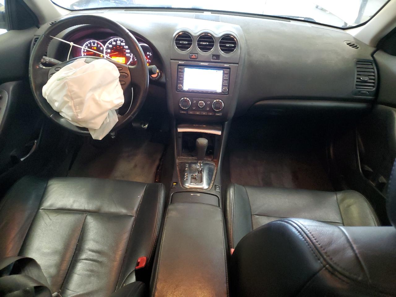 2011 Nissan Altima - Image 8