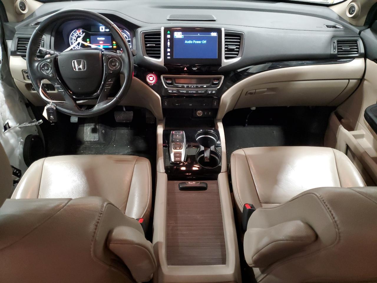 2016 Honda Pilot - Image 8
