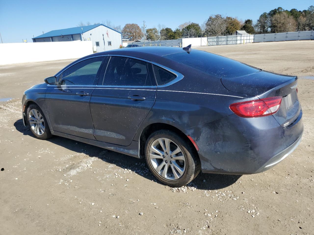 2016 Chrysler 200 - Image 2