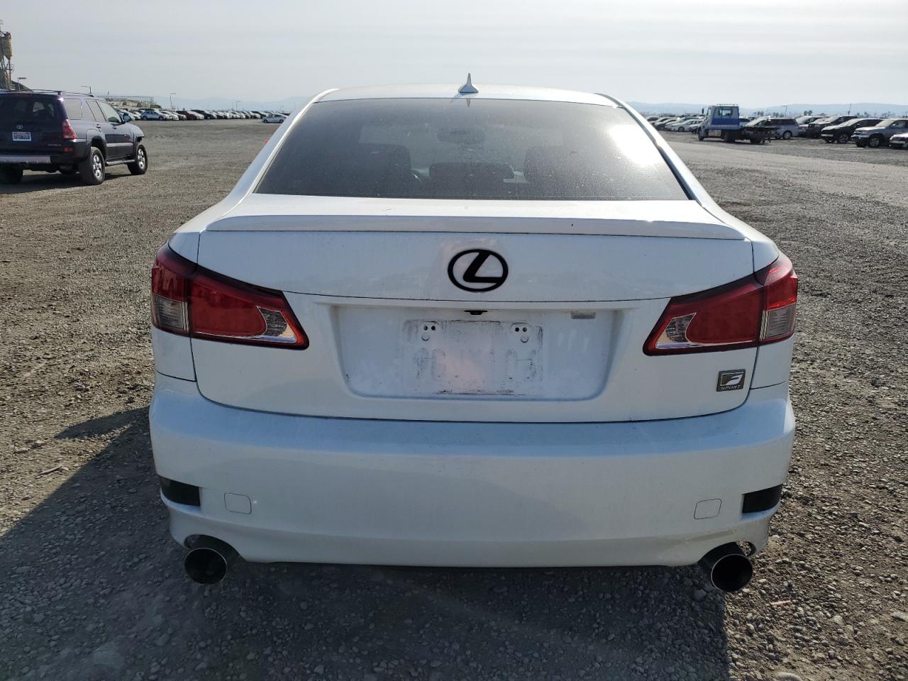 2012 Lexus IS - Image 6
