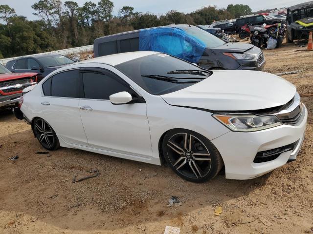 Седаны HONDA ACCORD 2016 Белы