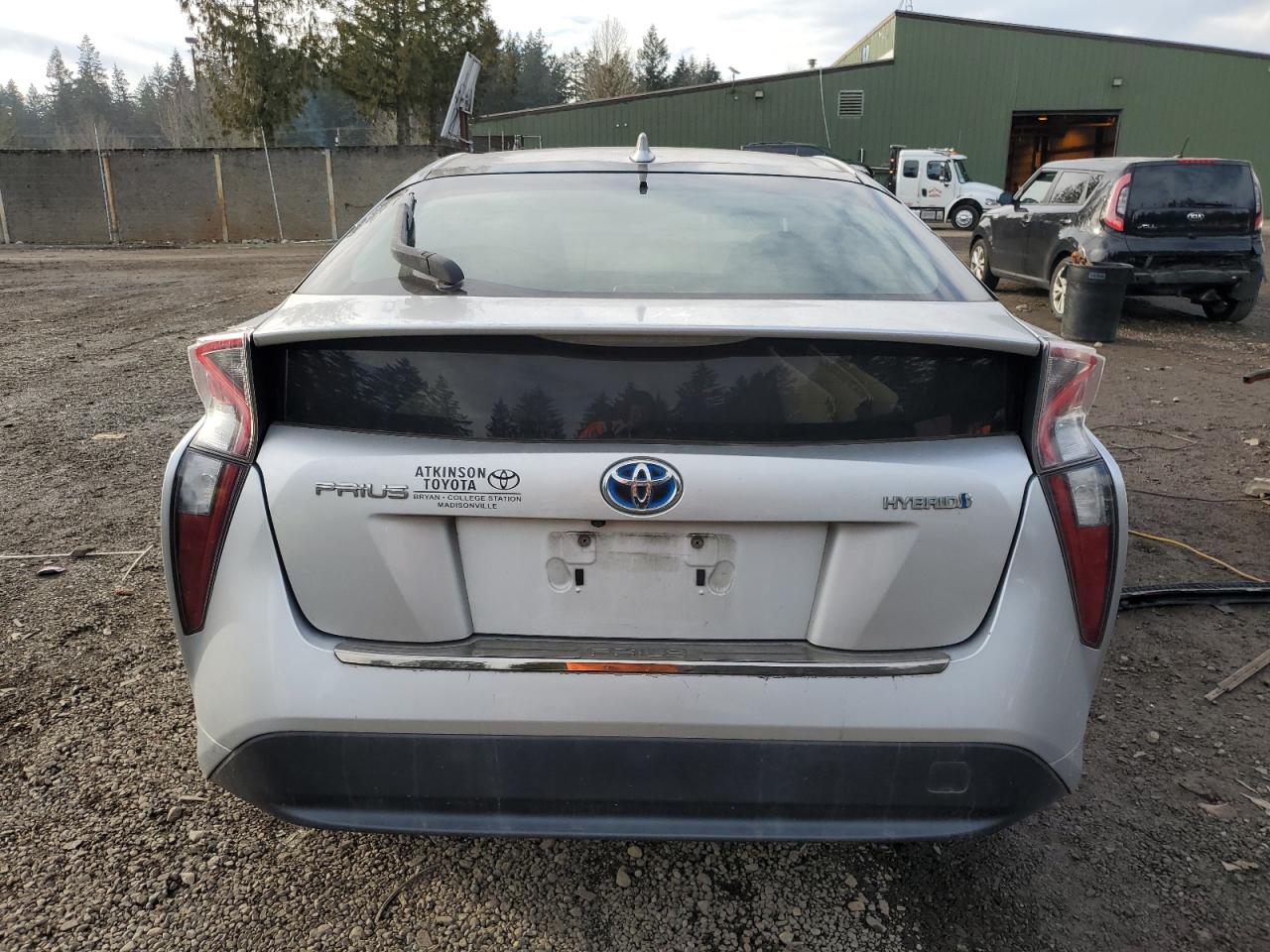 VIN JTDKARFU1G3021128 2016 TOYOTA PRIUS no.6