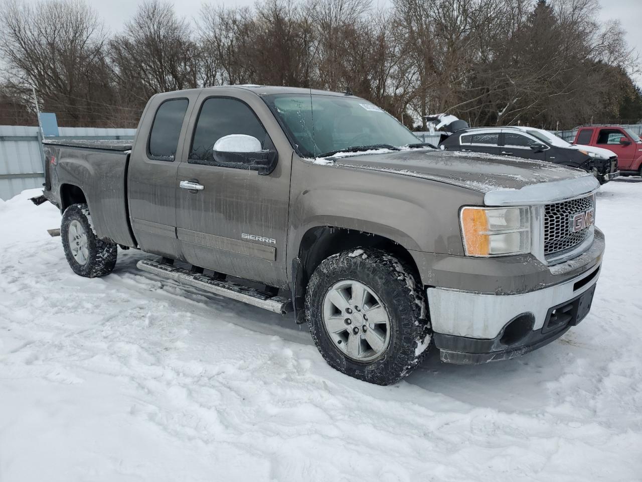 2013 GMC Sierra - Image 4