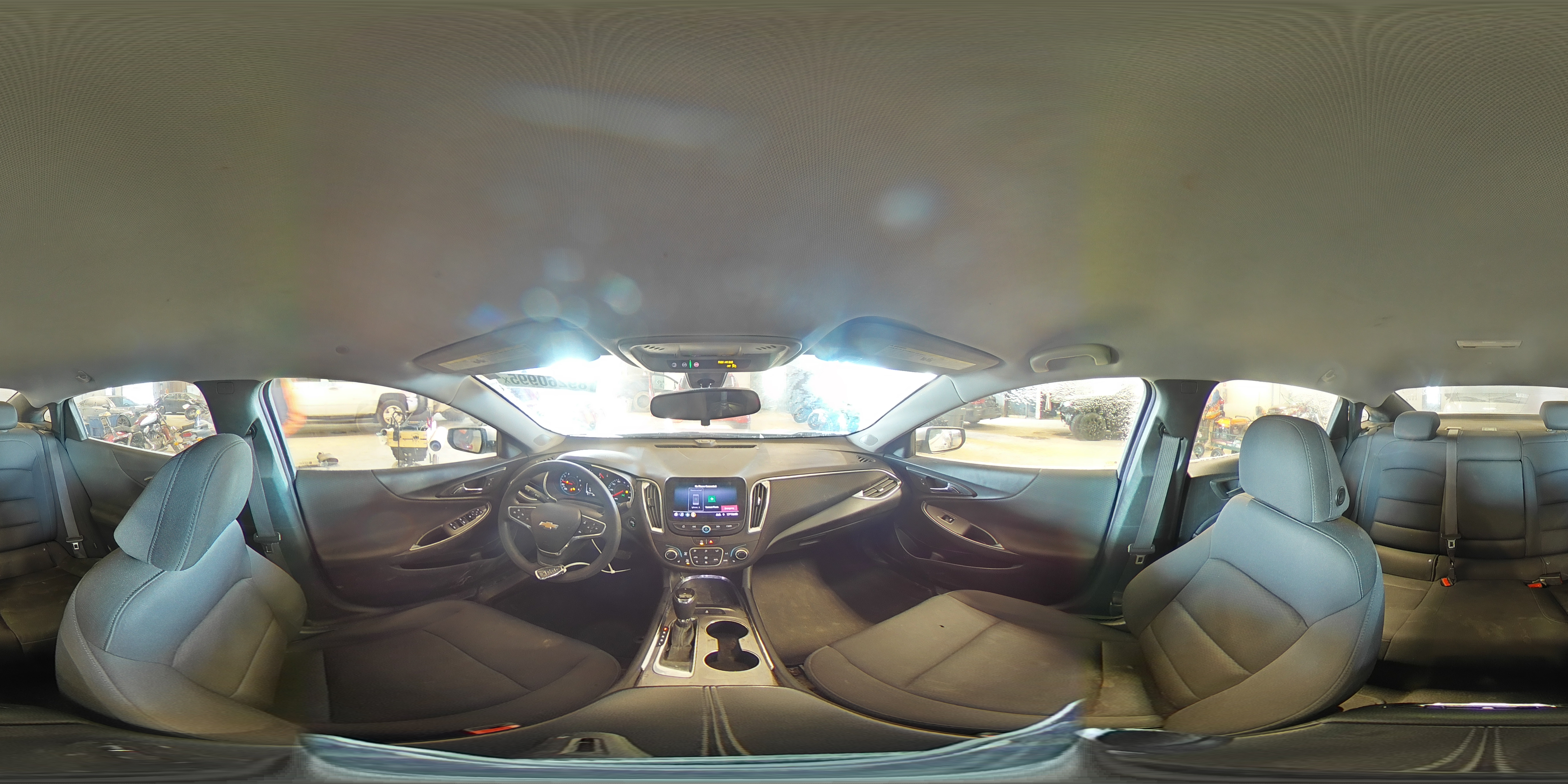 2020 Chevrolet Malibu - Image 13