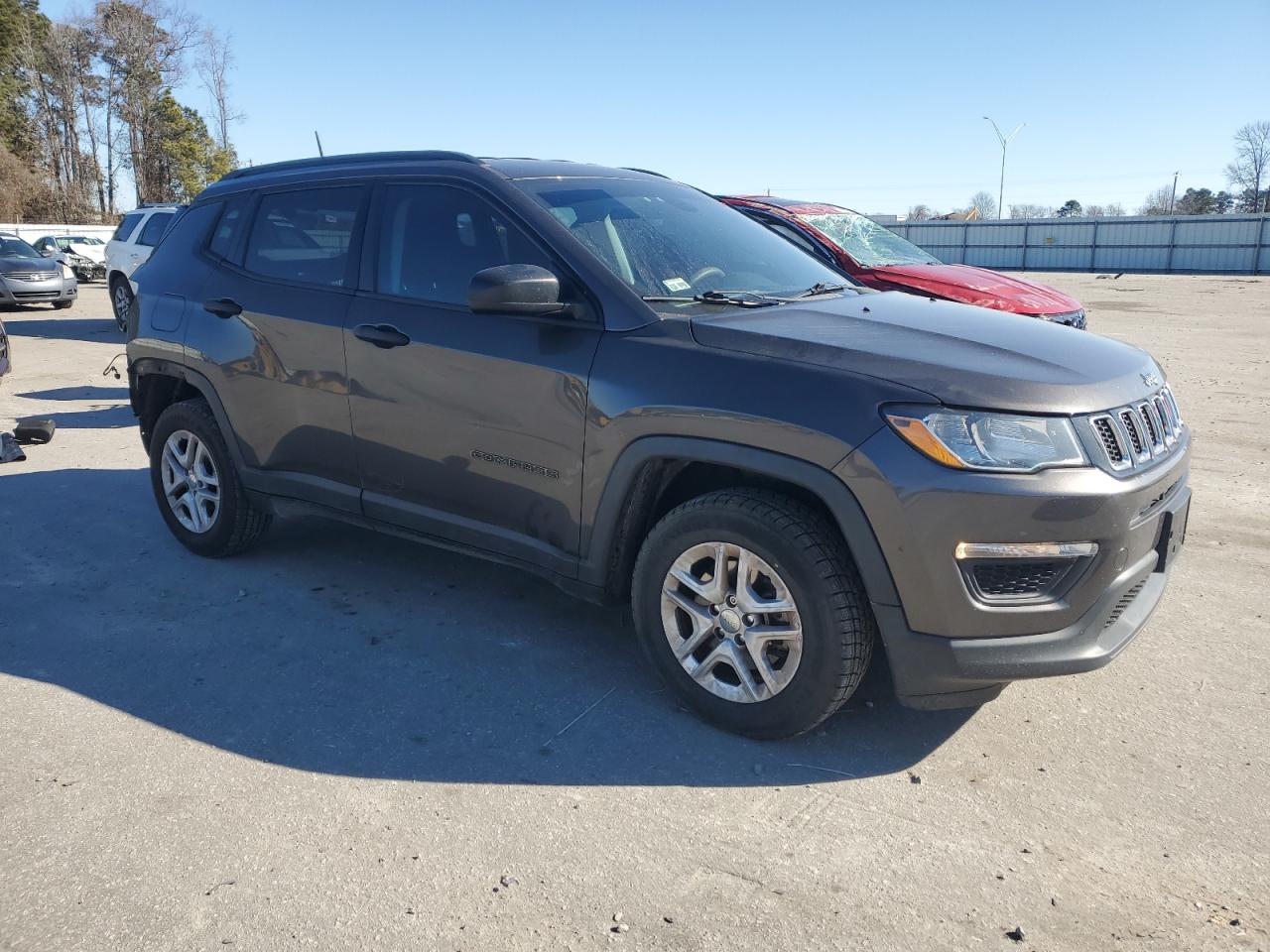 2018 Jeep Compass - Image 4