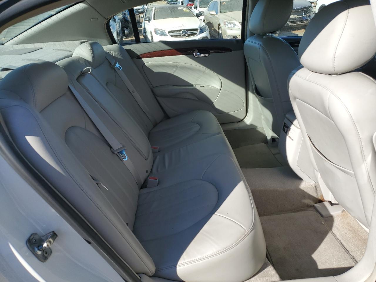 2009 Buick Lucerne - Image 10