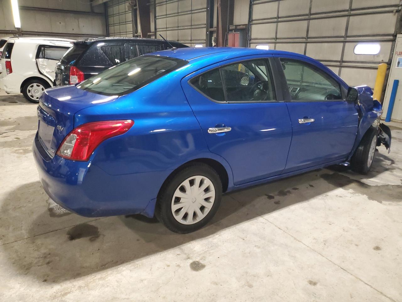 2012 Nissan Versa - Image 3