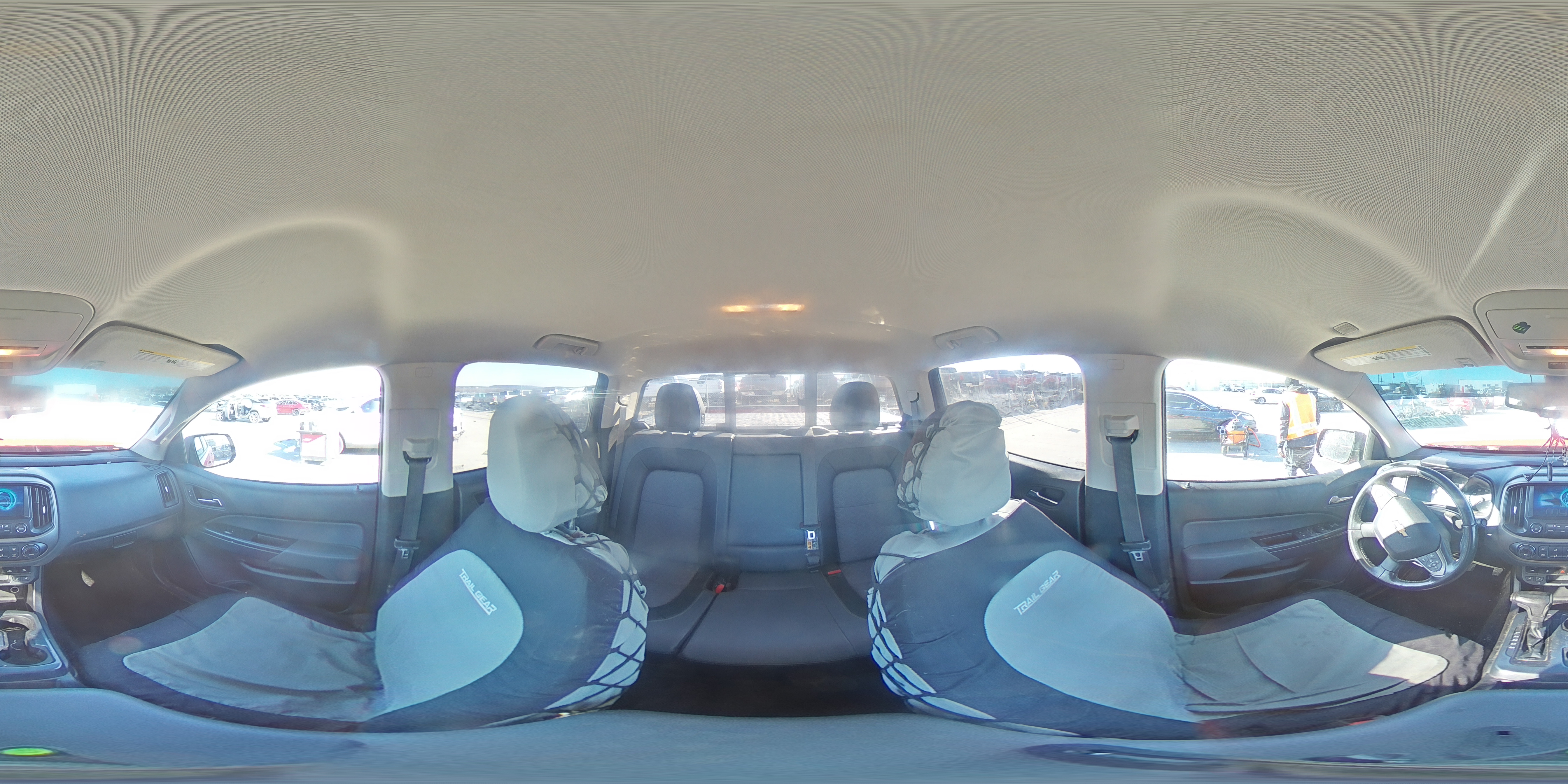 2016 Chevrolet Colorado - Image 13