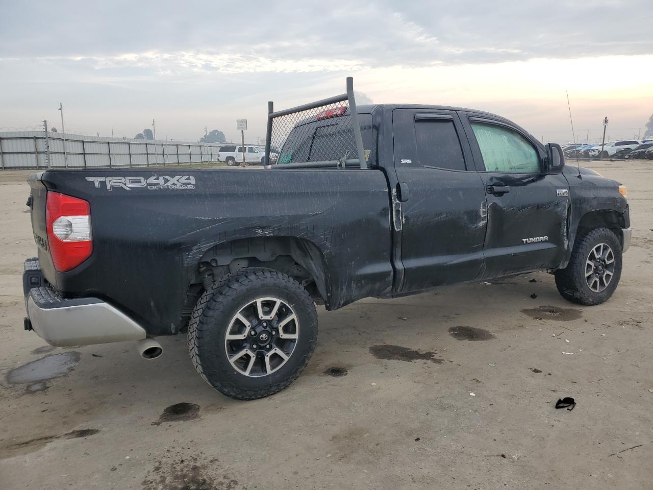 2014 Toyota Tundra - Image 3