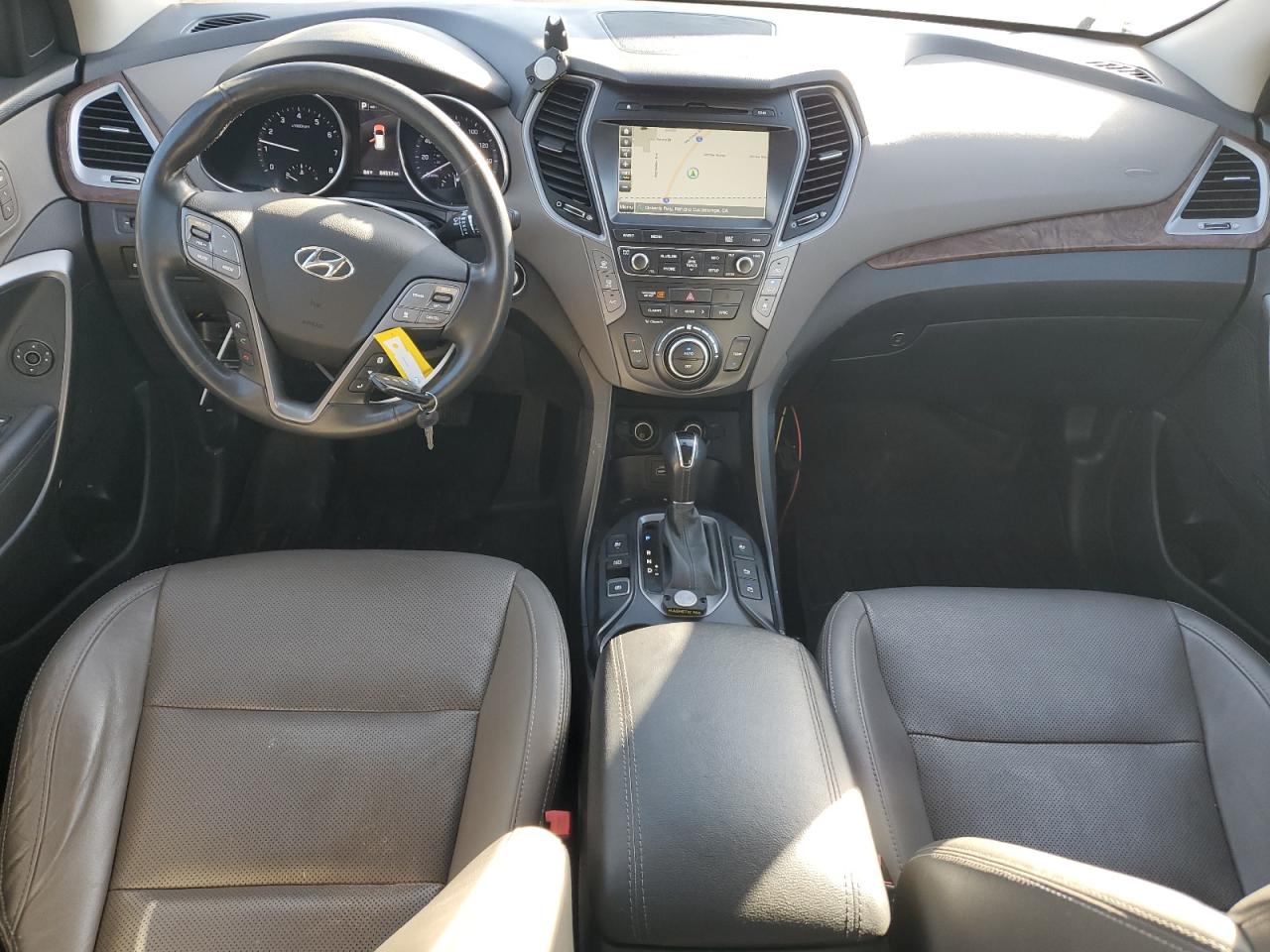 2017 Hyundai Santa Fe - Image 8