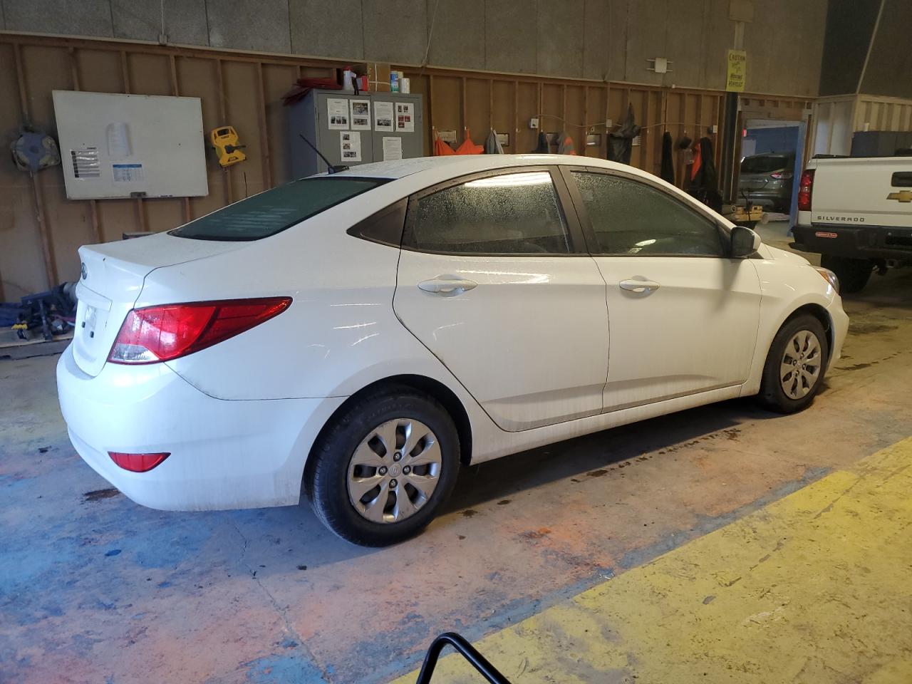 2016 Hyundai Accent - Image 3