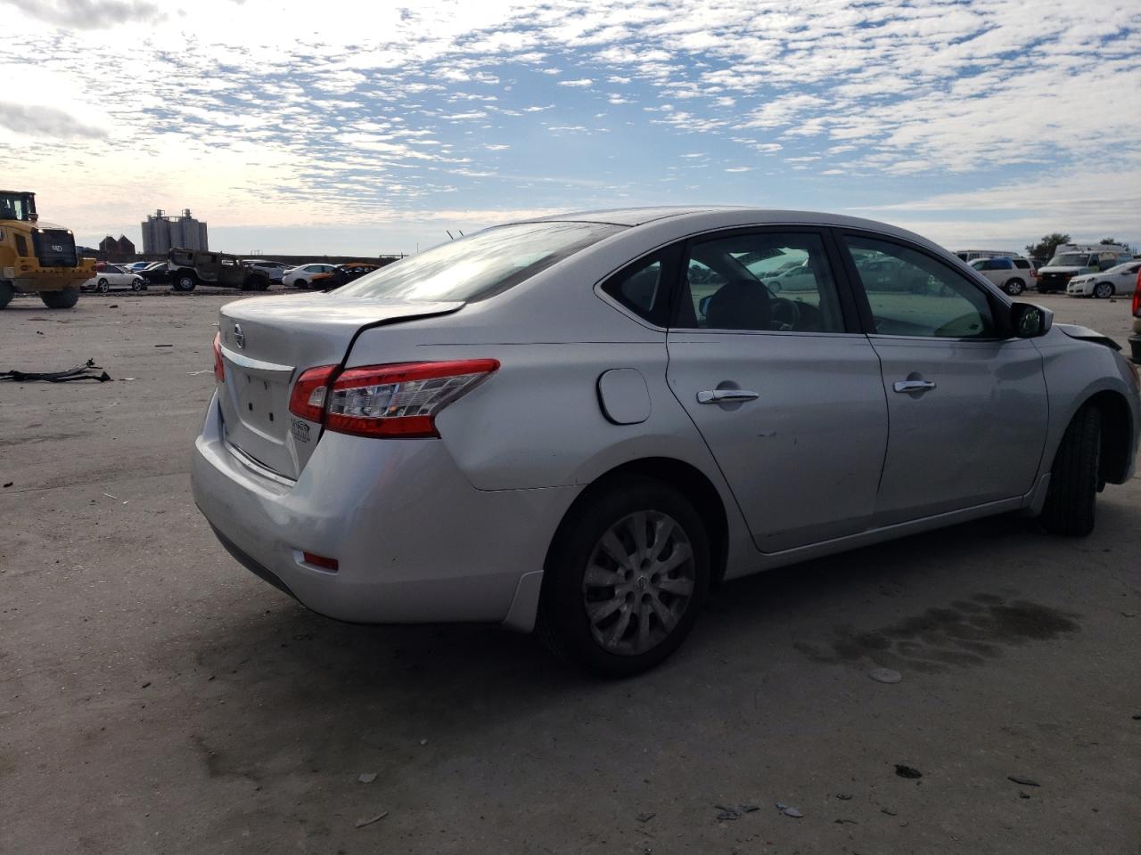 2014 Nissan Sentra - Image 3